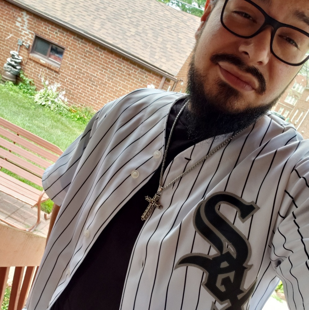 Meet your Posher, Carlos